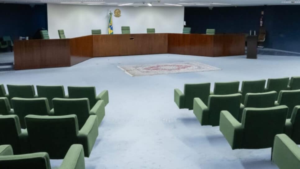 sala da 2ª turma vazia