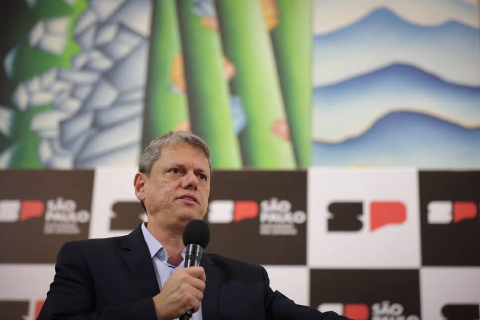 O governador Tarcísio de Freitas