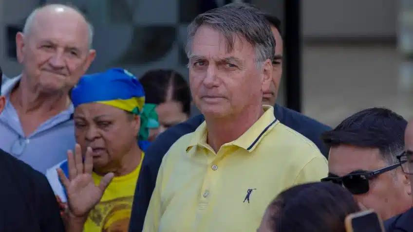 Bolsonaro e apoiadores