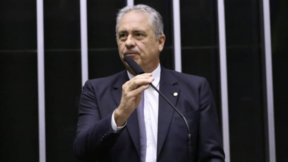 Indústria química nCarlos Zarattini