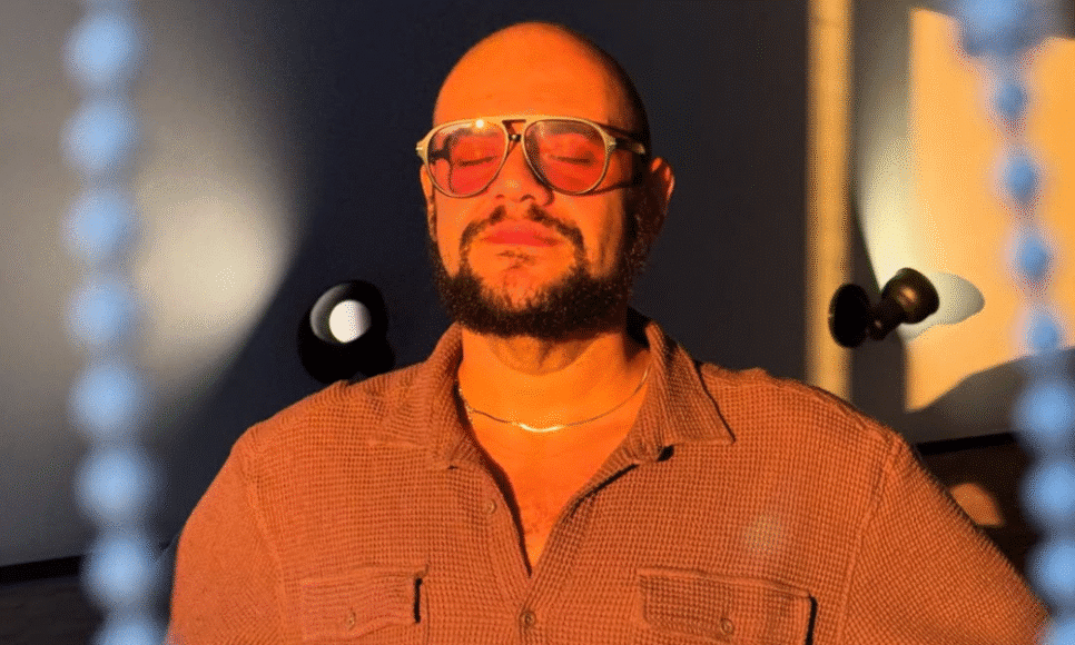 Influenciador e apresentador Gominho relata ter sido vítima de um golpe bancário que resultou no esvaziamento completo de suas contas