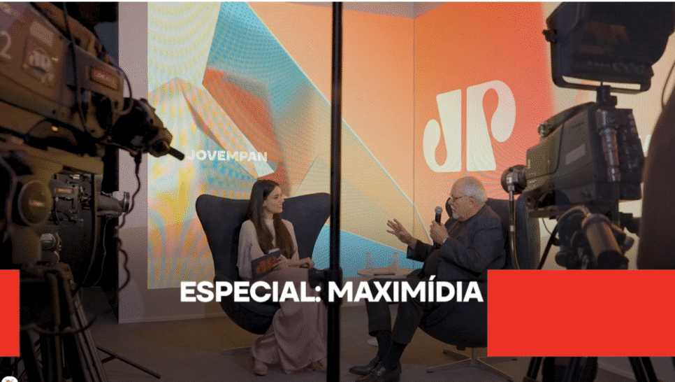 Mari Cantarelli entrevista o CEO e fundador do Meio & Mensagem, Salles Neto