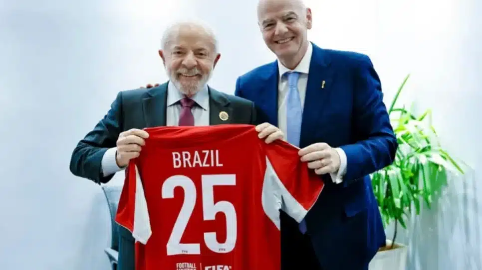 Lula e Gianni Infantino
