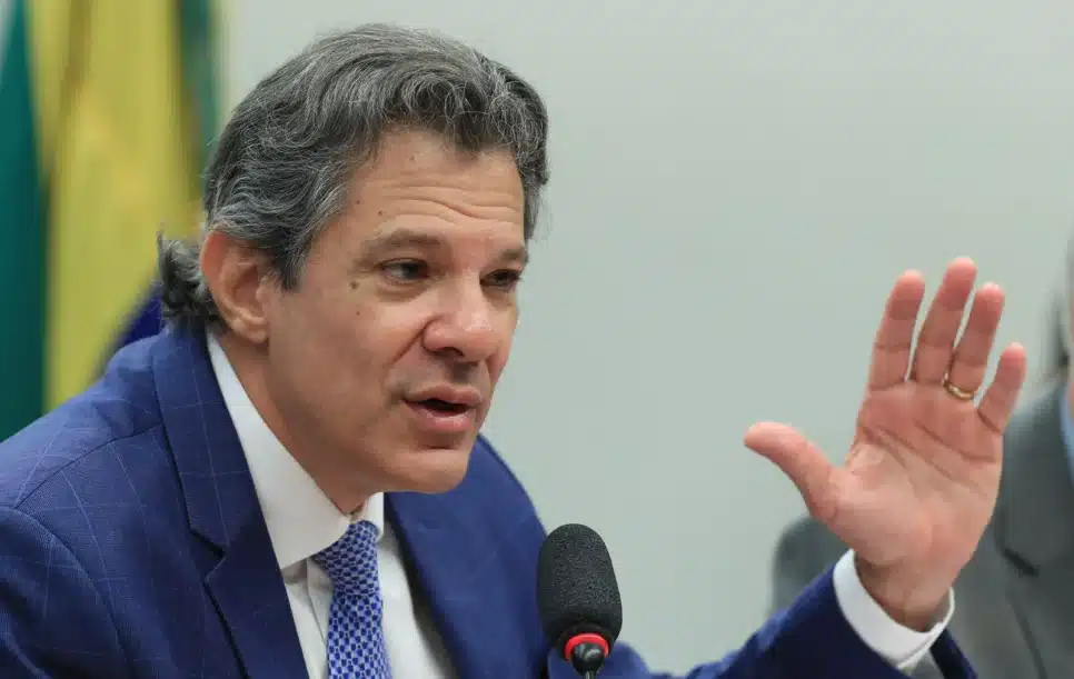 O ministro da Fazenda, Fernando Haddad, durante audiência pública conjunta, promovida pelas comissões de Finanças e Tributação e de Fiscalização Financeira e Controle da Câmara dos Deputados
