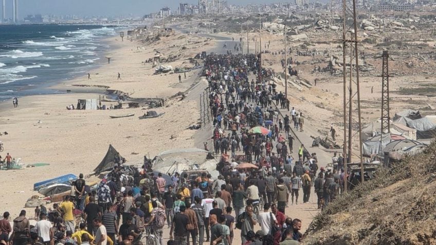 Palestinos voltam ao norte de Gaza após cessar-fogo