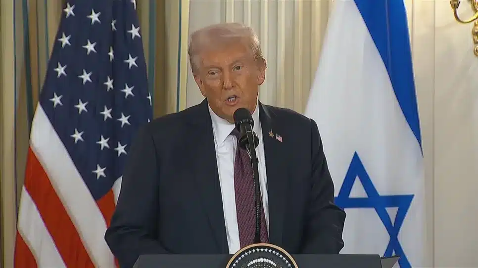Trump durante discurso sobre acordo com Israel na Casa Branca na segunda-feira, 29 de setembro