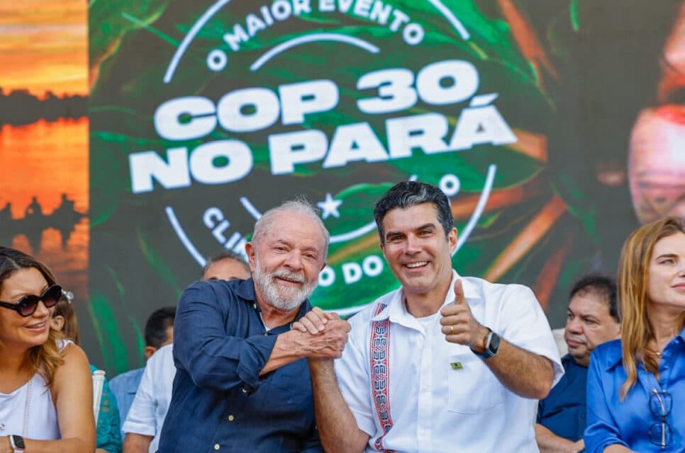 Janja, Lula e Helder Barbalho durante cerimônia de anúncio da realização da COP 30 no município de Belém