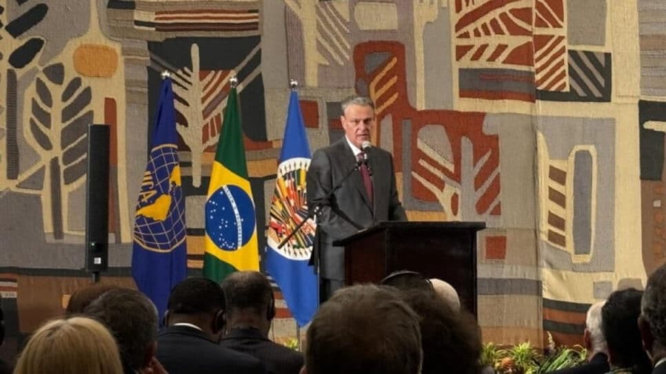 Na imagem, o Ministro da Agricultura e Pecuária, Carlos Fávaro (PSD), durante fala na abertura da Conferência de Ministros da Agricultura das Américas, no Itamaraty, em Brasília (DF)