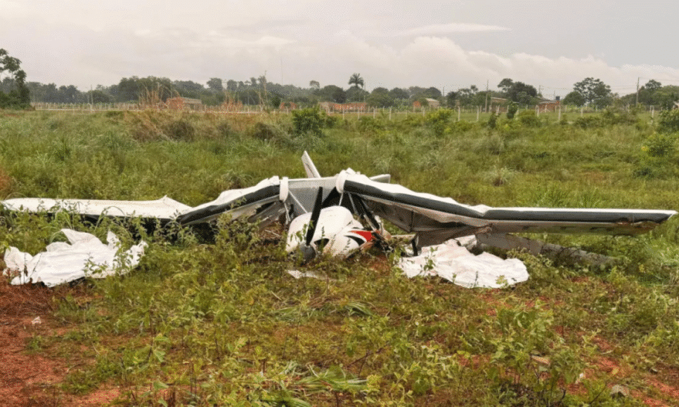 Queda de avião de pequeno porte deixa dois mortos em Mato Grosso