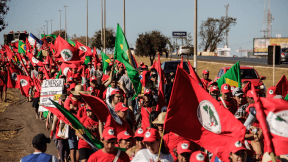 MST em marcha por Lula Livre