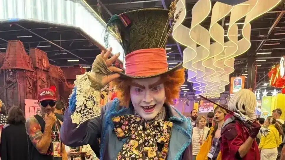 Cosplays tomaram conta do 1º dia de CCXP 2025