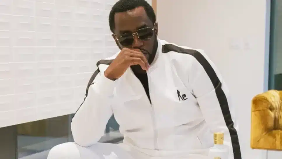 Um homem da Carolina do Norte alega ter sido molestado por Diddy aos 16 anos, durante uma festa nos Hamptons em 1998
