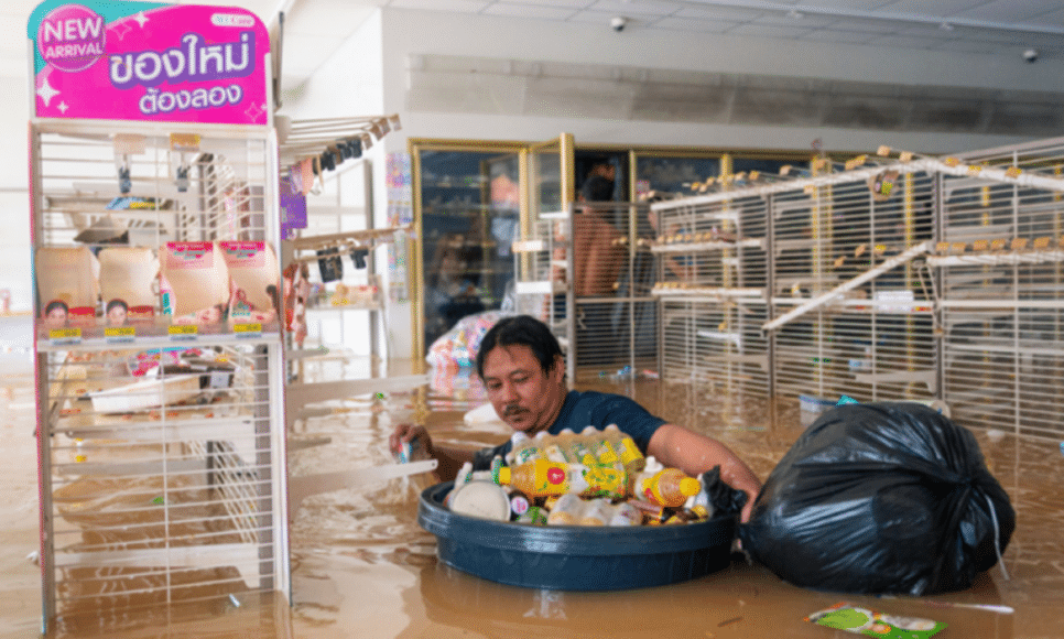 Inundações devastadoras deixam mais de mil mortos na Ásia