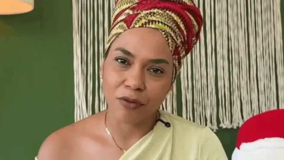 Deputada pede abertura de inquérito para que Flávio Bolsonaro (PL-RJ) seja investigado por uma postagem em que associa o presidente Luiz Inácio Lula da Silva (PT) ao tráfico de drogas