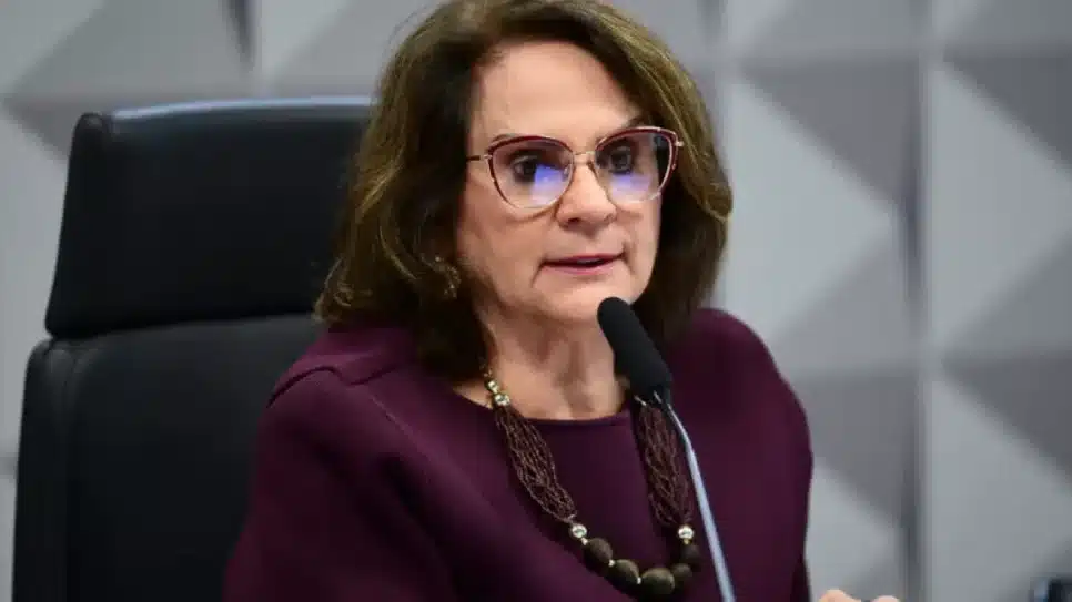 A senadora Damares Alves, presidente da Comissão de Direitos Humanos e Legislação Participativa