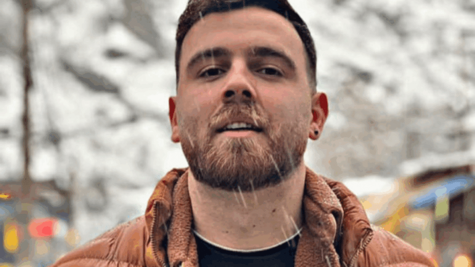 Erfan Soltani foi preso por participar de protestos contra o regime