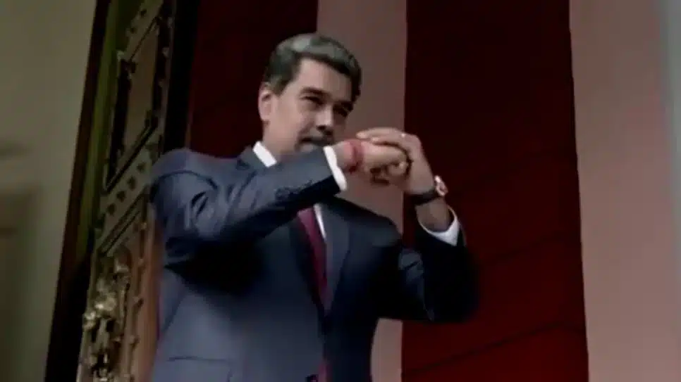 Encontro diplomático com delegação da China em Caracas ocorreu menos de 24 horas antes da operação militar norte-americana