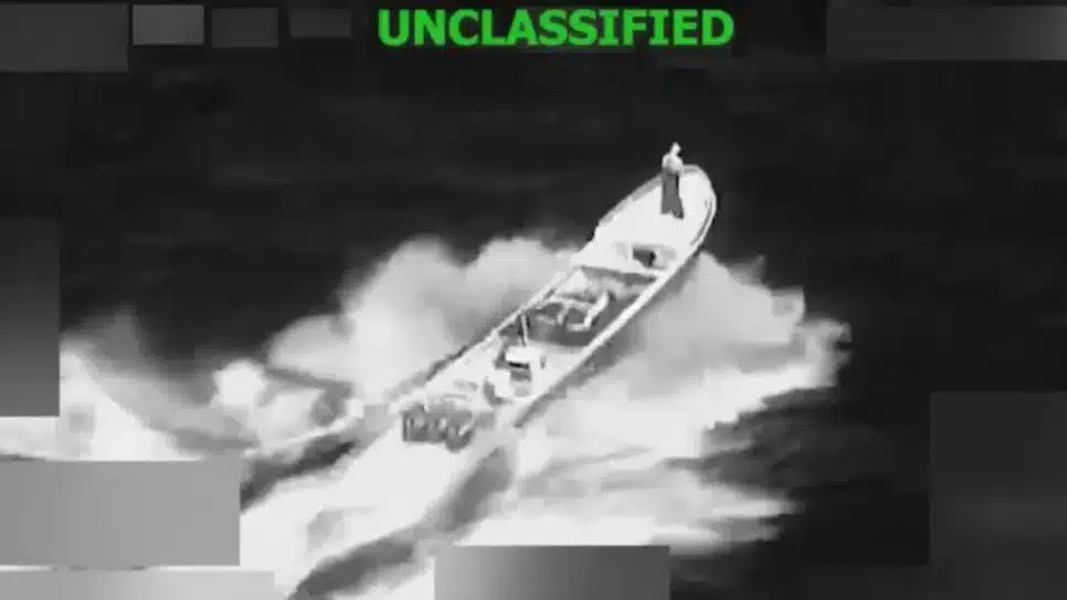 Barco é atacado pelo Comando Sul dos EUA no Pacífico em 23 de janeiro de 2026