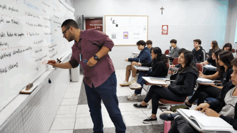 professor sala de aula educação classe escola