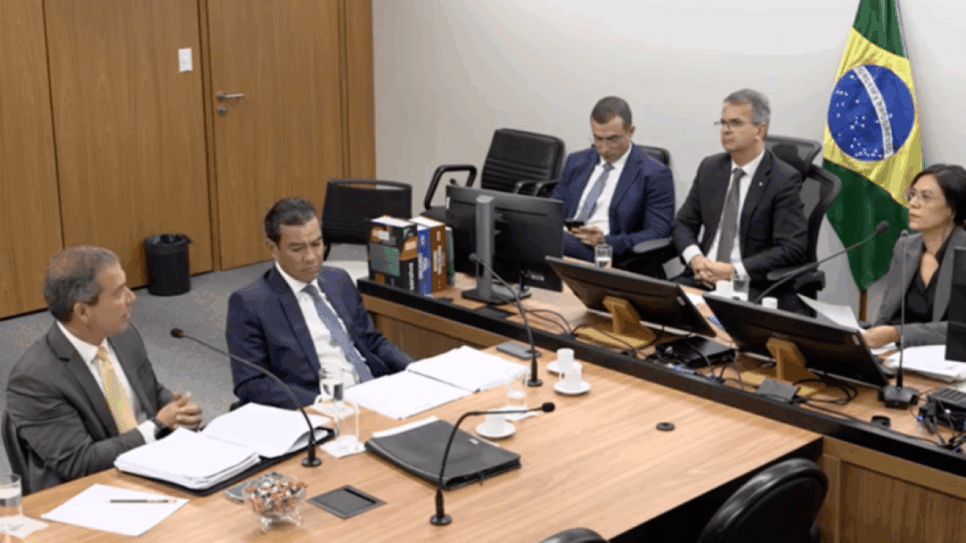 Ex-presidente do BRB, Paulo Henrique Costa, prestou depoimento à Polícia Federal em 30 de dezembro de 2025