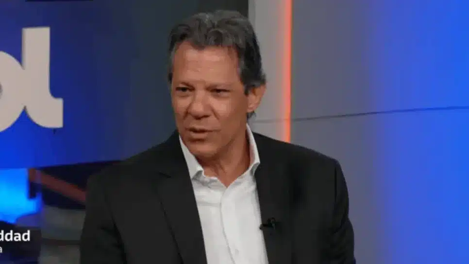 O ministro da Fazenda, Fernando Haddad, concedeu entrevista ao portal UOL nesta 2ª feira (19.jan.2026)
