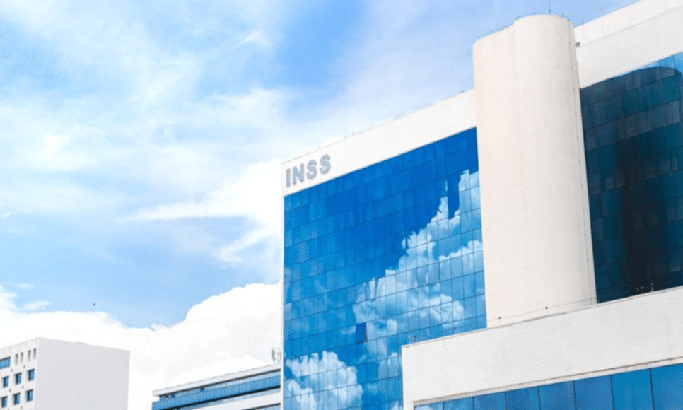 Fachada do bloco central INSS