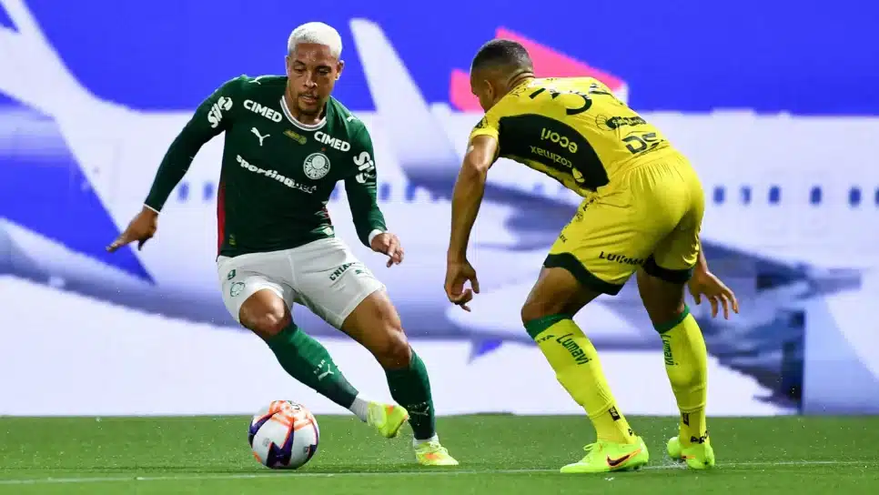 Lance de Palmeiras x Mirassol pelo Paulistão