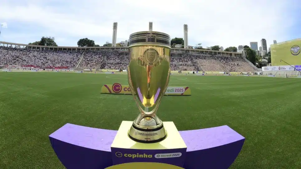 Taça da Copinha, grande objeto de desejo dos times de base do Brasil