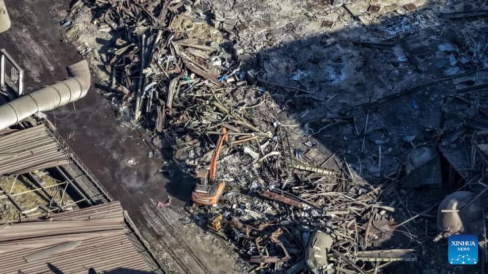 foto aérea de explosão na China