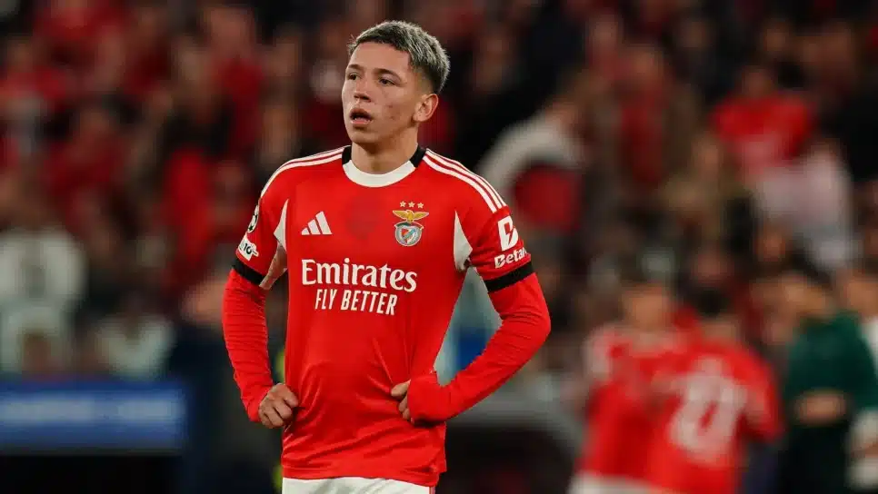 Gianluca Prestianni, jogador de Benfica, foi suspenso pela Uefa após acusação de racismo.