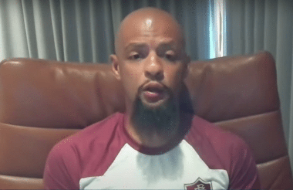 Felipe Melo concedeu entrevista ao programa 'Bate-Pronto', do Grupo Jovem Pan