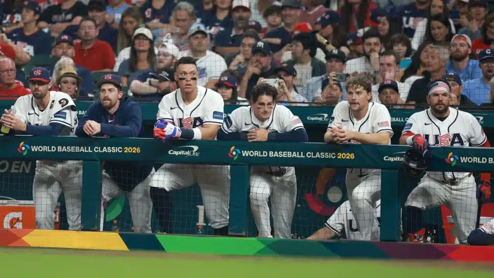 Time dos EUA durante derrota para a Itália