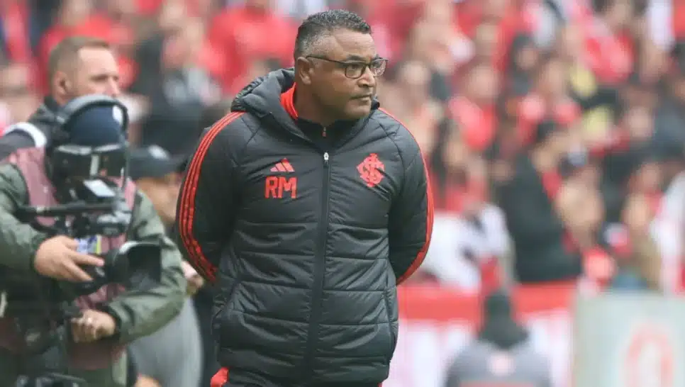 Roger Machado durante vitória do Internacional sobre o Ceará