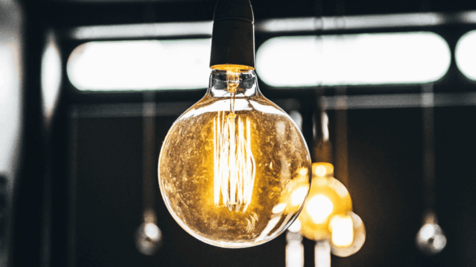 Lâmpada luz energia