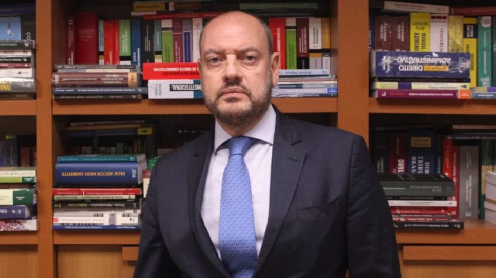 Na imagem, o presidente do Tribunal de Justiça do Rio, Ricardo Couto de Castro