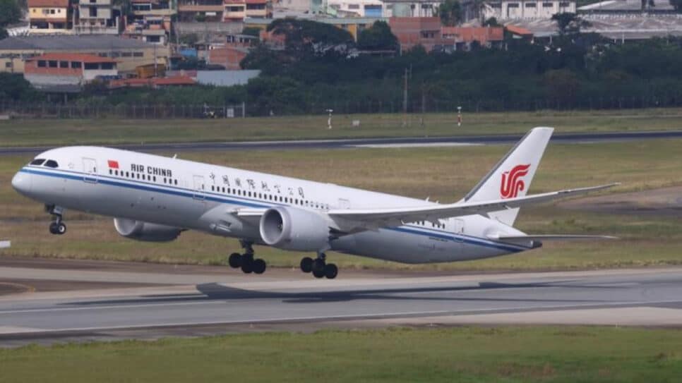Na imagem, avião da Air China