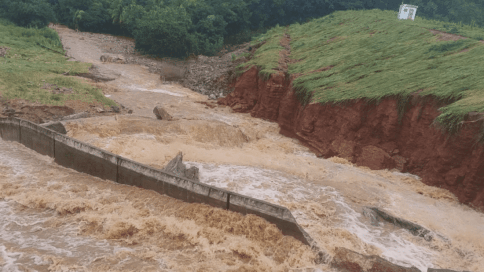 A Barragem das Lajes tem aproximadamente 11 hectares e é utilizada para captação de água