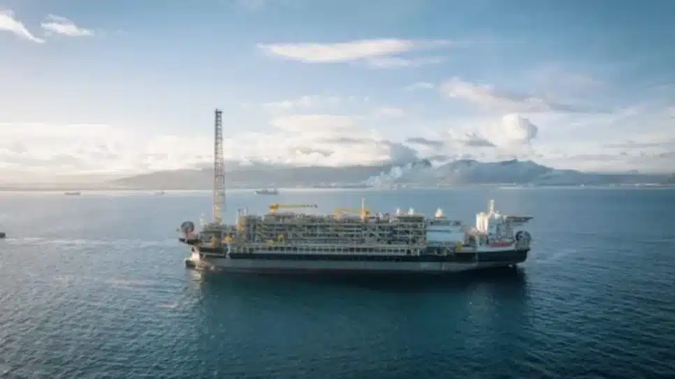 Na imagem, plataforma flutuante de produção de petróleo no pré-sal | Divulgação/PPSA