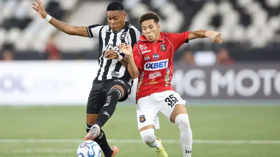 Botafogo e Caracas em jogo pela Copa Sul-Americana