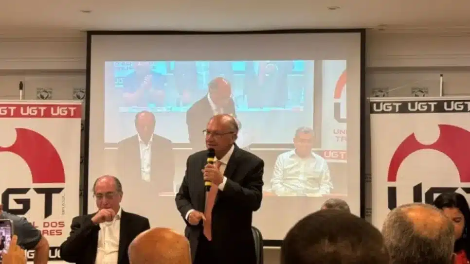 Geraldo Alckimin fala em evento da UGT