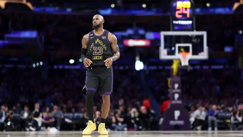 LeBron James segue fazendo história na NBA