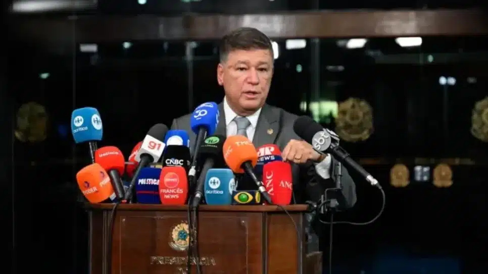 CPMI do INSS entrega relatório ao STF e pede indiciamentos