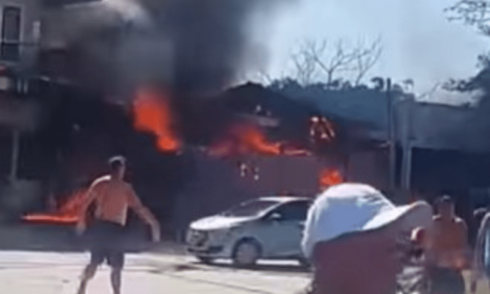 Queda de avião de pequeno porte em restaurante deixa um morto no RS