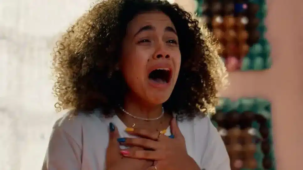 Joélly teve sua filha roubada por Samira