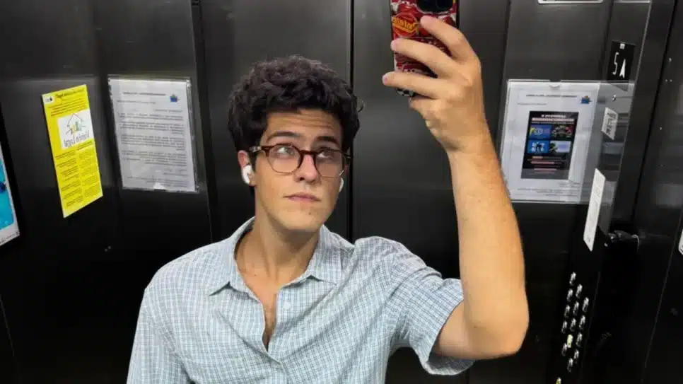 Paulo Mendes muda de visual na reta final de "Três Graças"